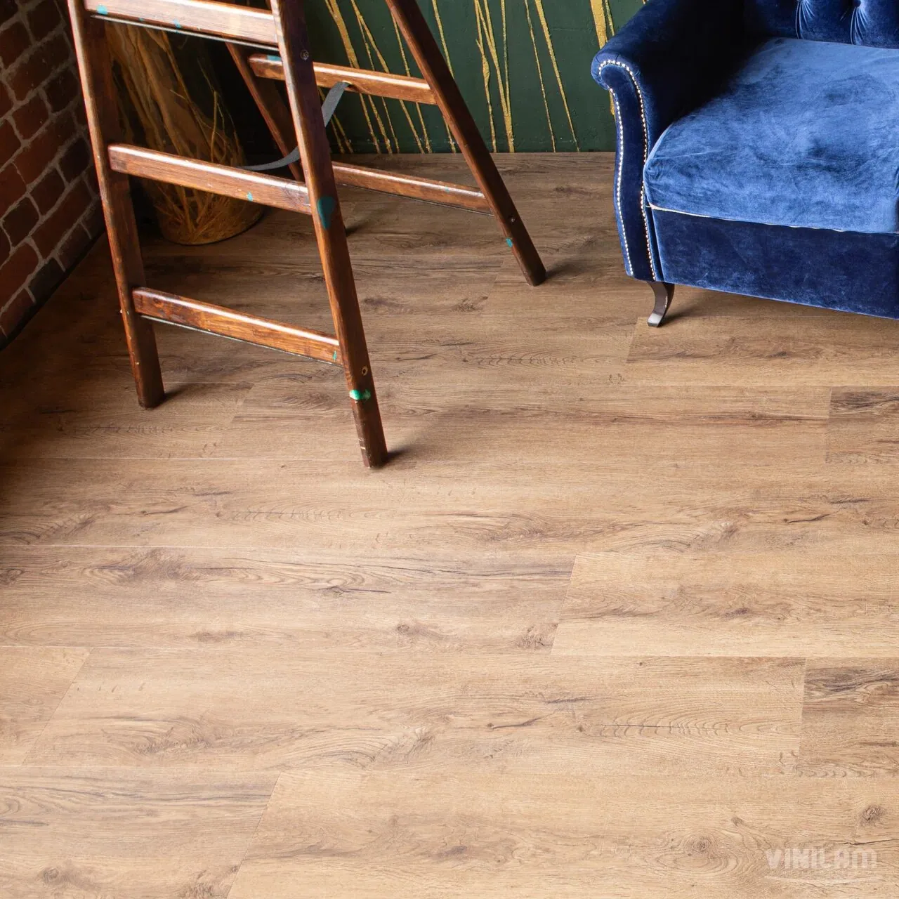 Vinilam Cork Premium WPC Дуб Кордова: в интерьере