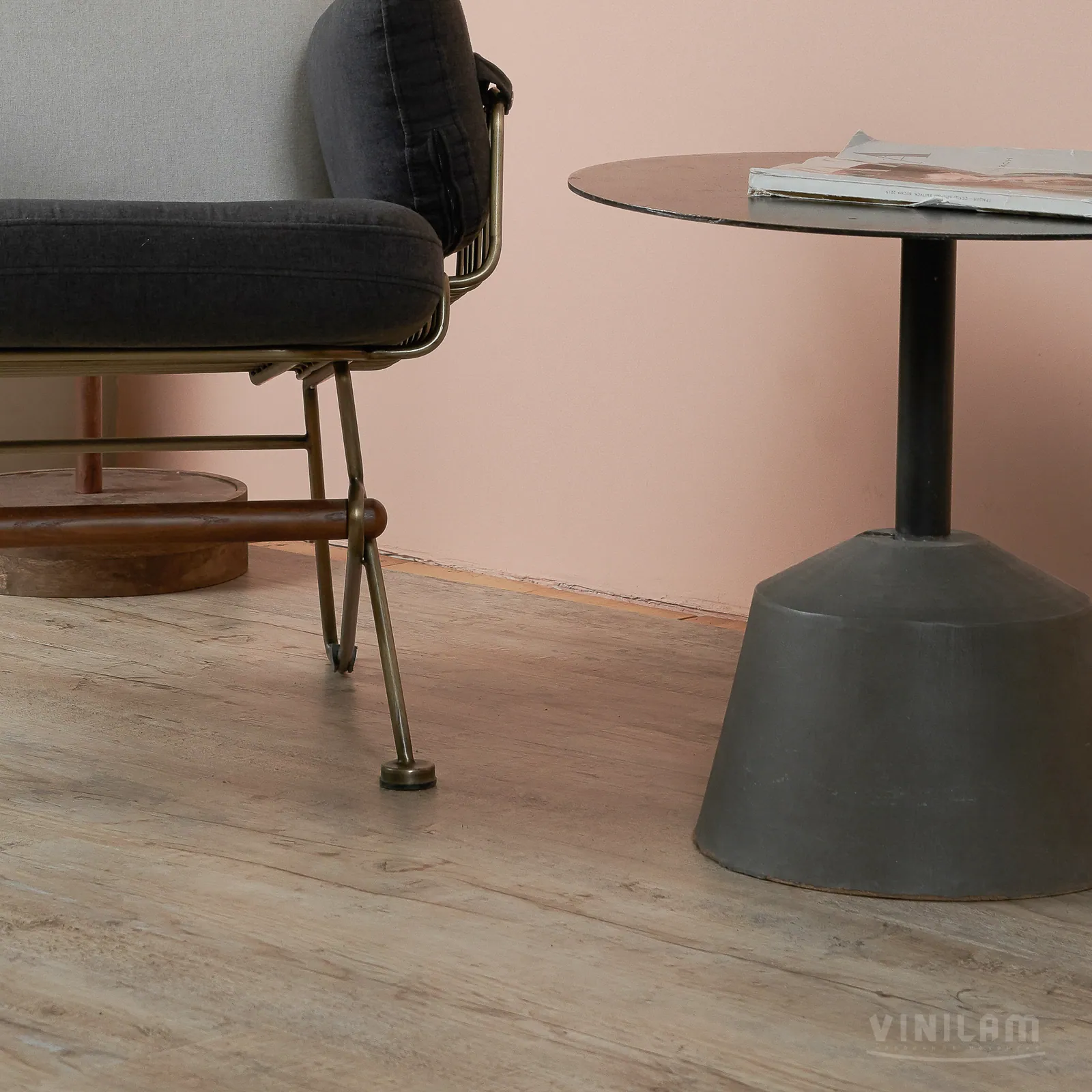 Vinilam Cork WPC Дуб Льеж: в интерьере