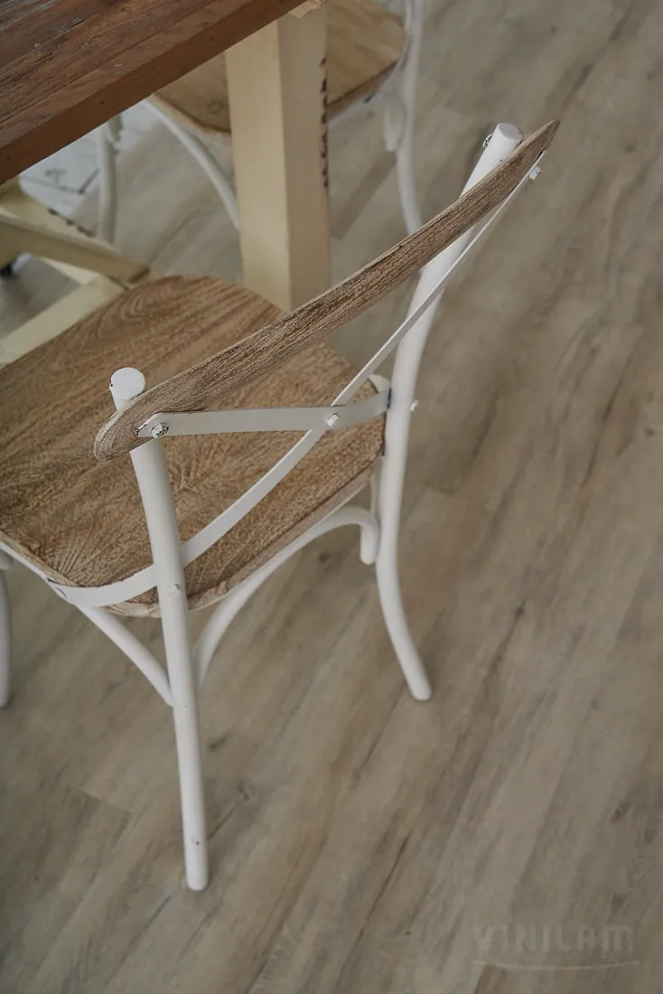 Vinilam Ceramo XXL Cork Дуб Цюрих: в интерьере