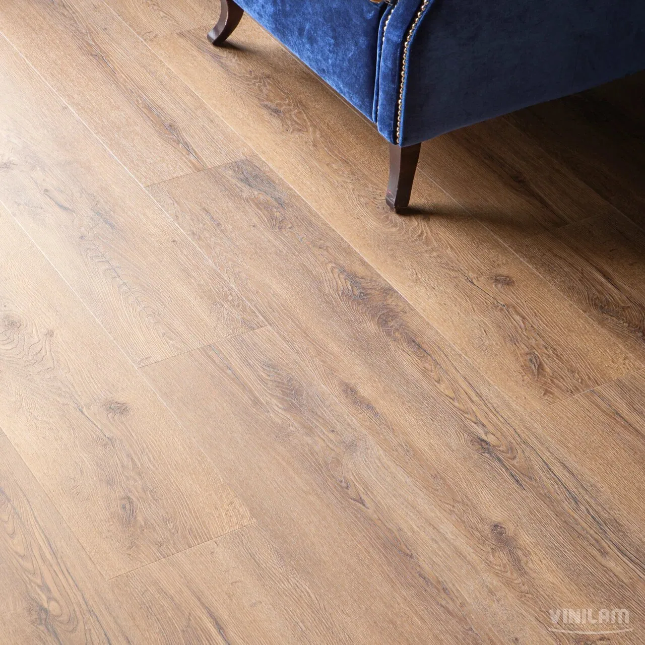 Vinilam Cork Premium WPC Дуб Кордова: в интерьере