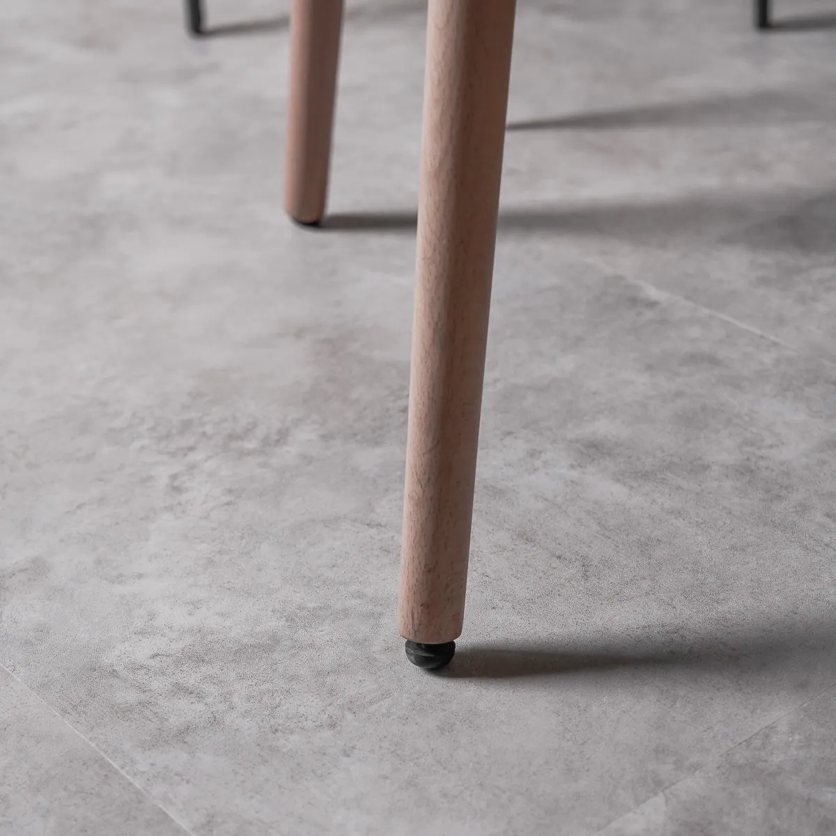 Vinilam Ceramo XXL Stone Glue Бетон: в интерьере