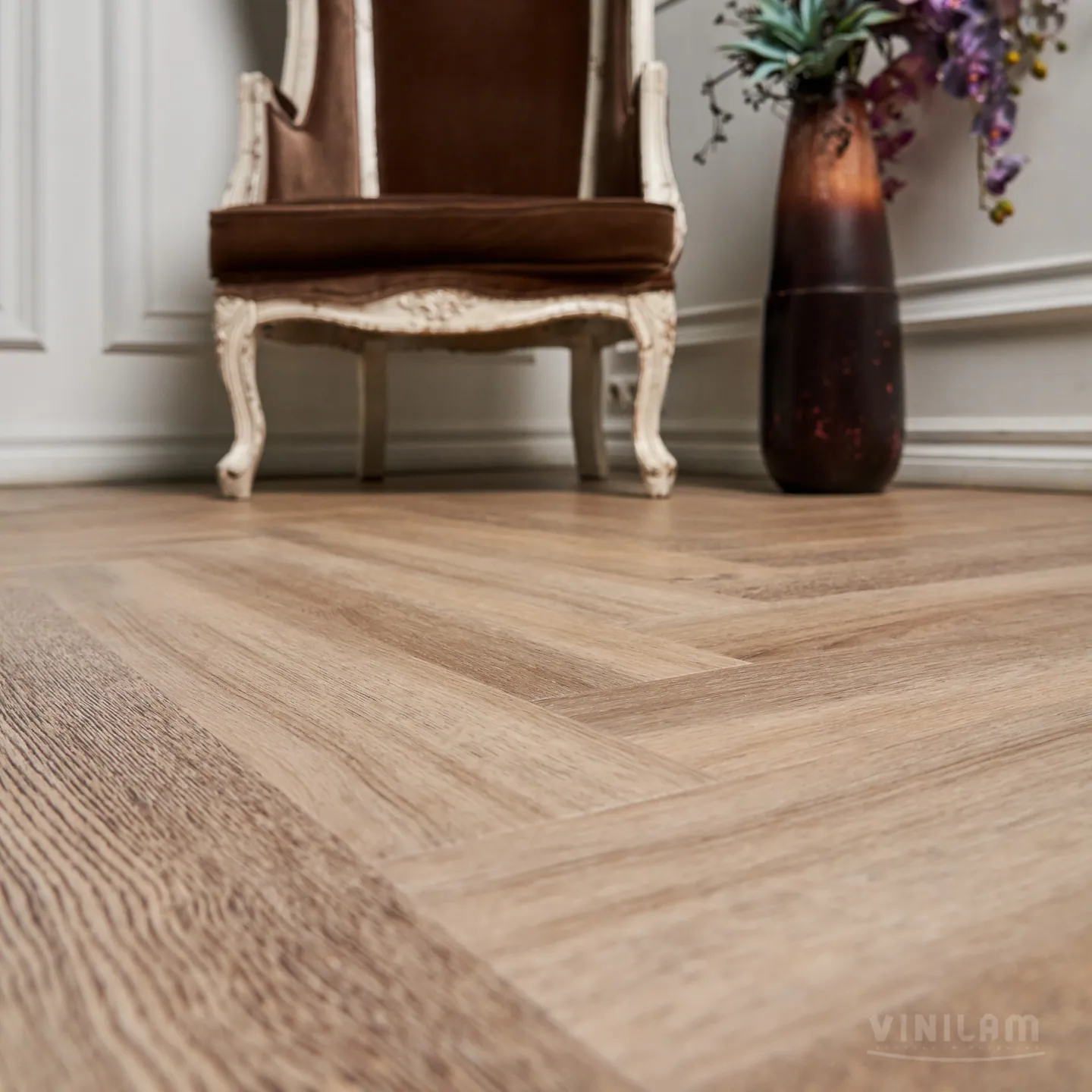 Vinilam Parquet Herringbone Click Паркет Северный: в интерьере