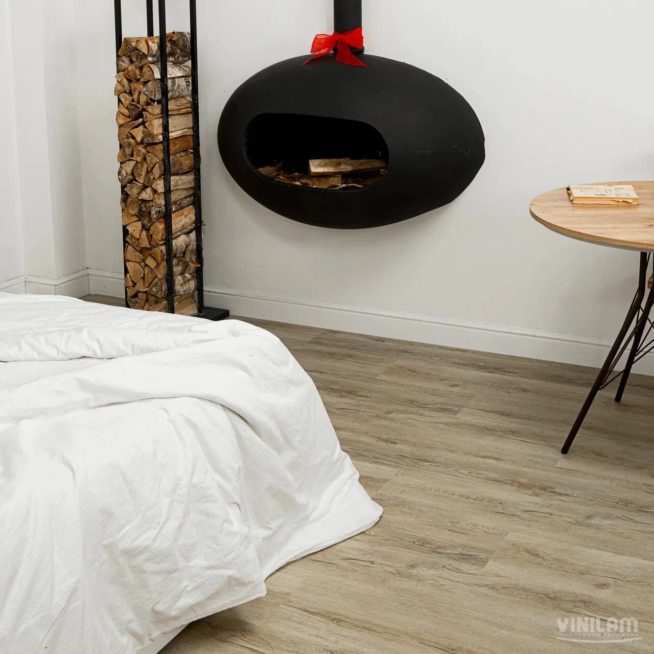 Vinilam Cork Premium WPC Дуб Валенсия: в интерьере