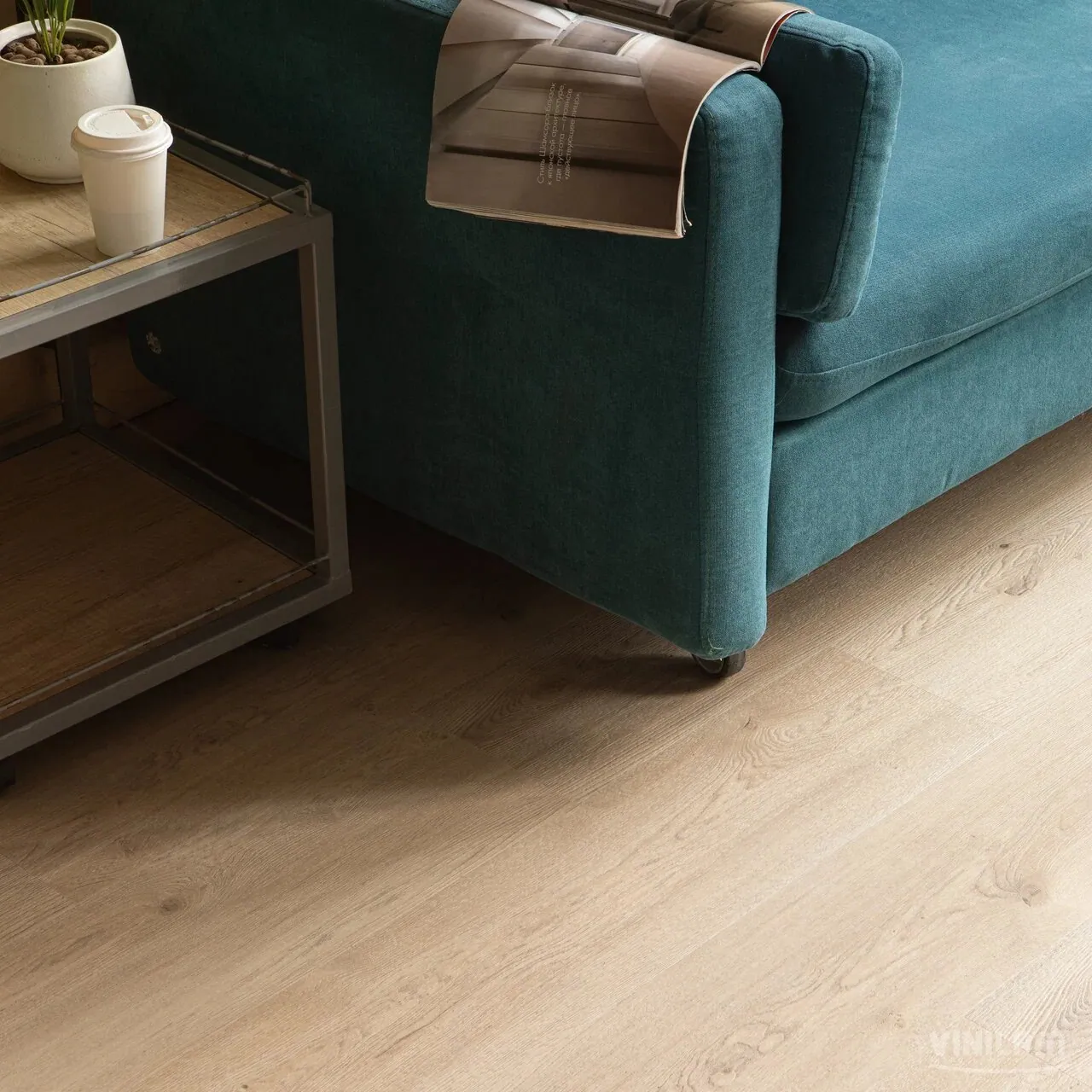 Vinilam Cork Premium WPC Дуб Лас-Пальмас: в интерьере
