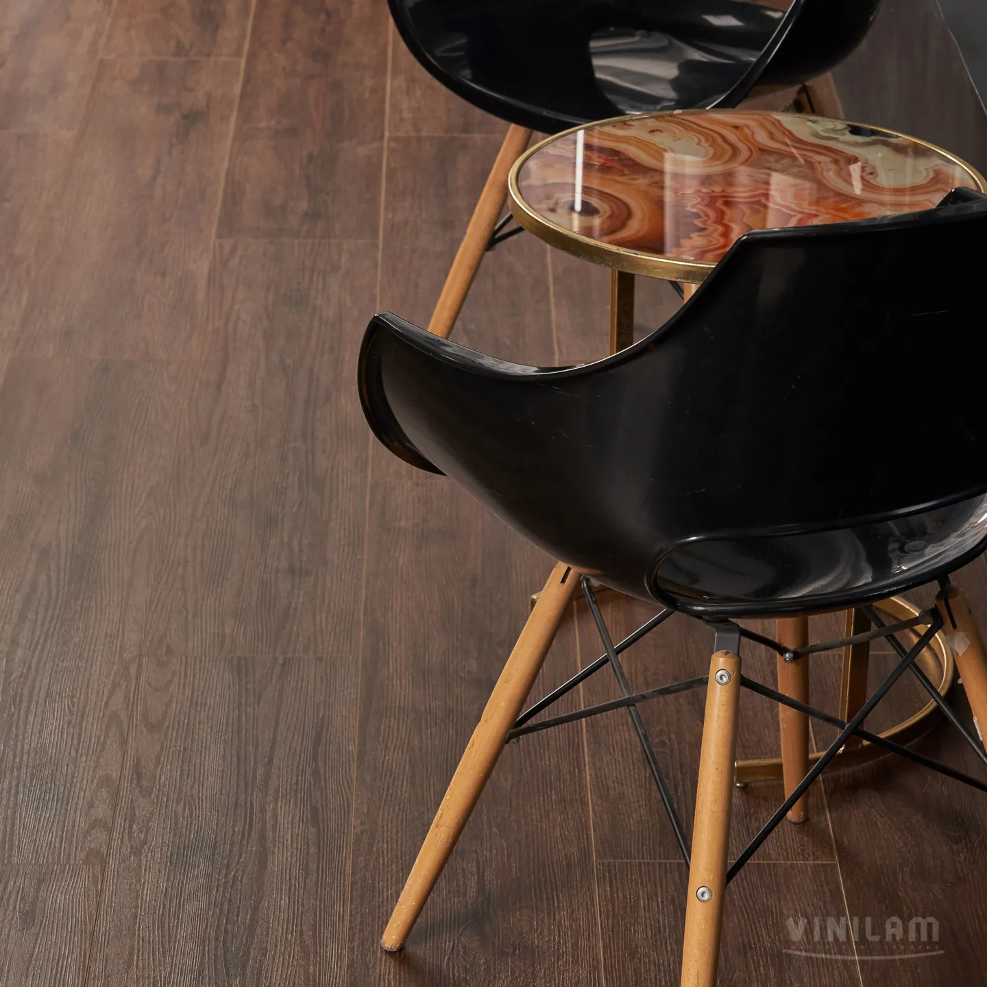 Vinilam Cork WPC Дуб Лир: в интерьере
