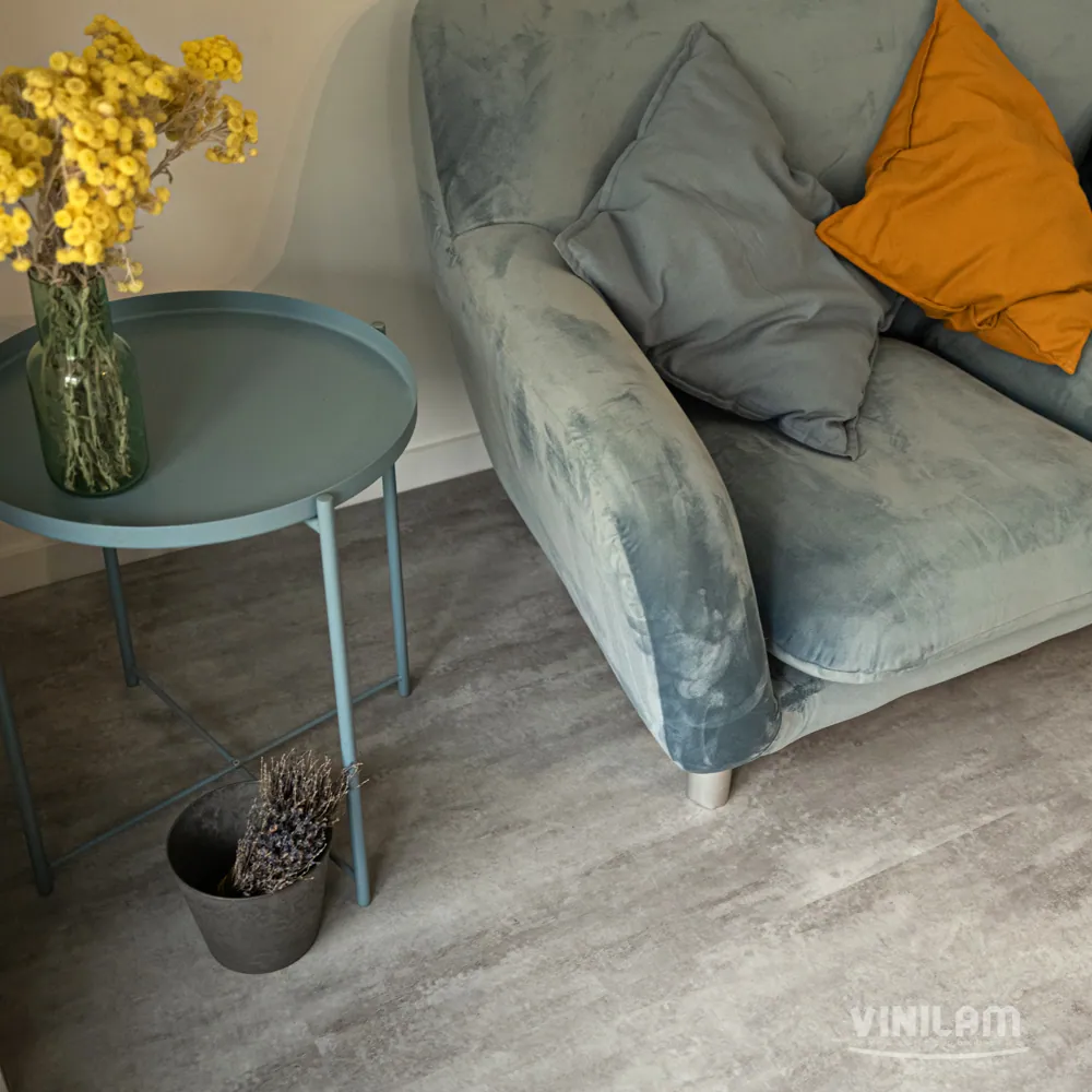 Vinilam Ceramo XXL Stone Glue Цемент светлый: в интерьере