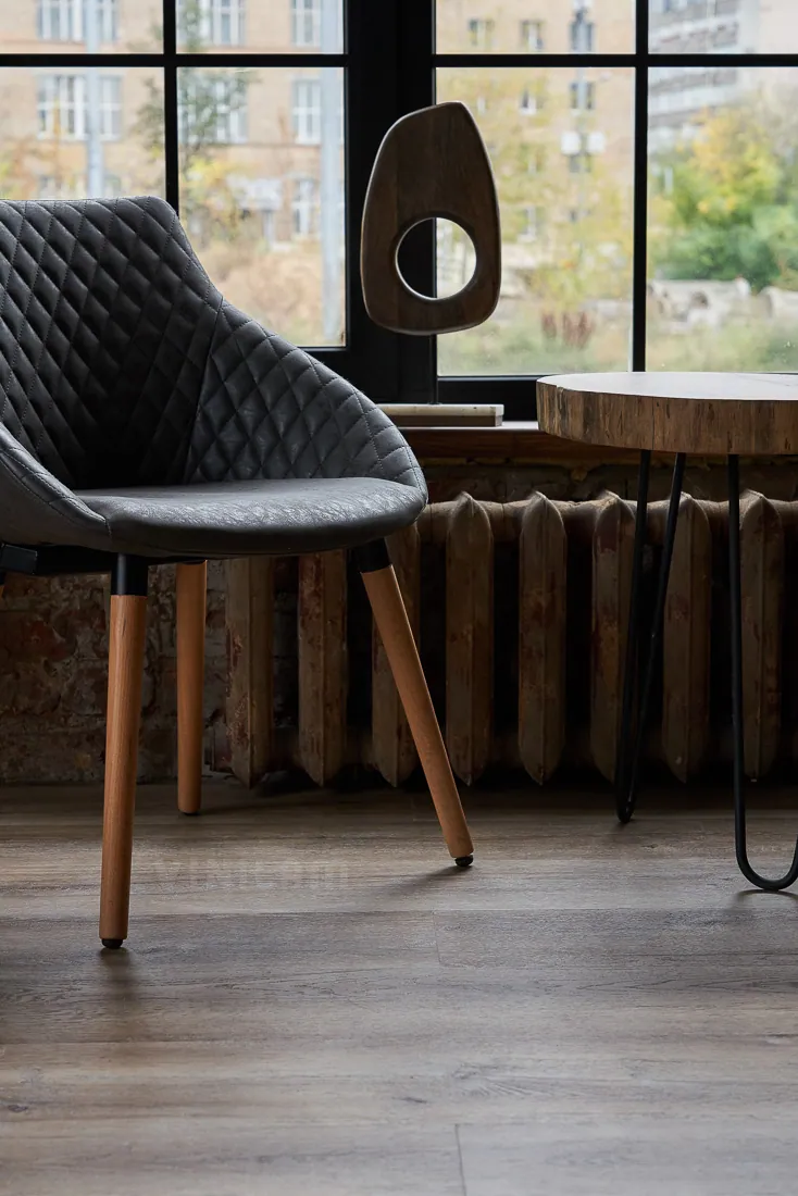 Vinilam Ceramo XXL Cork Дуб Биль: в интерьере