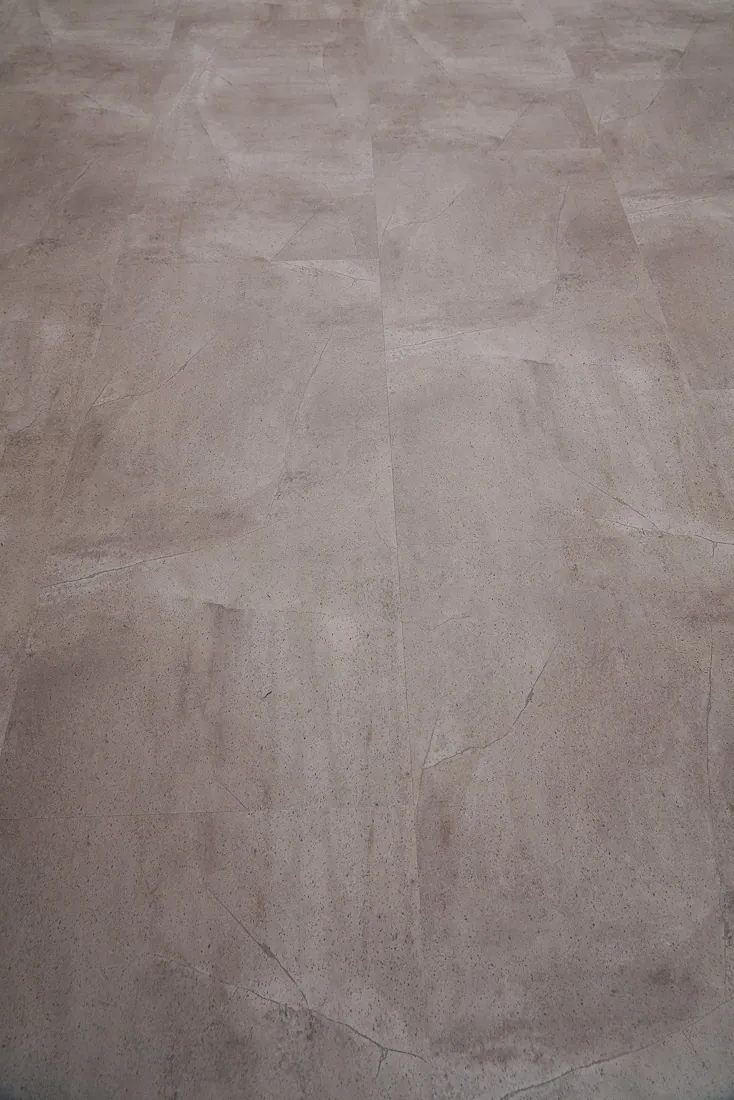Vinilam Ceramo XXL Stone Glue Бетонная смесь: в интерьере