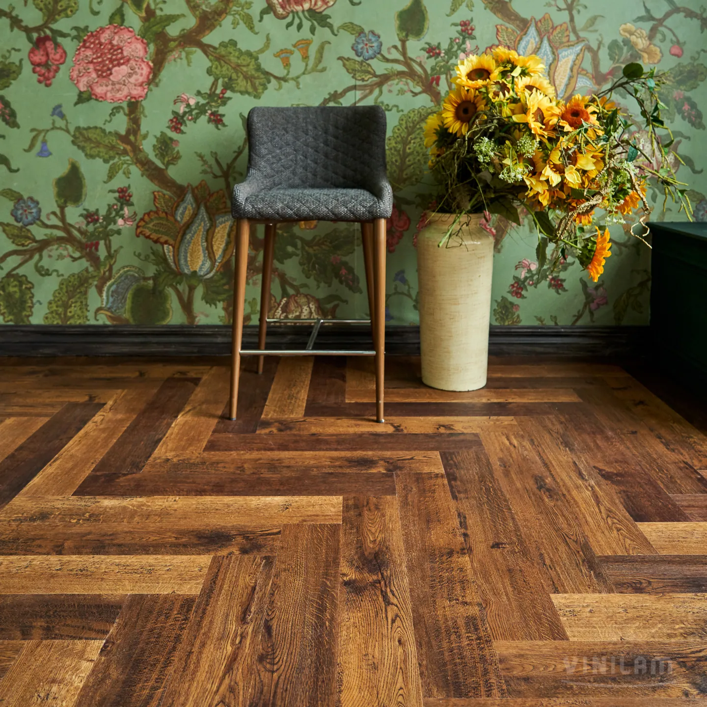 Vinilam Parquet Herringbone Click Паркет Парижский: в интерьере