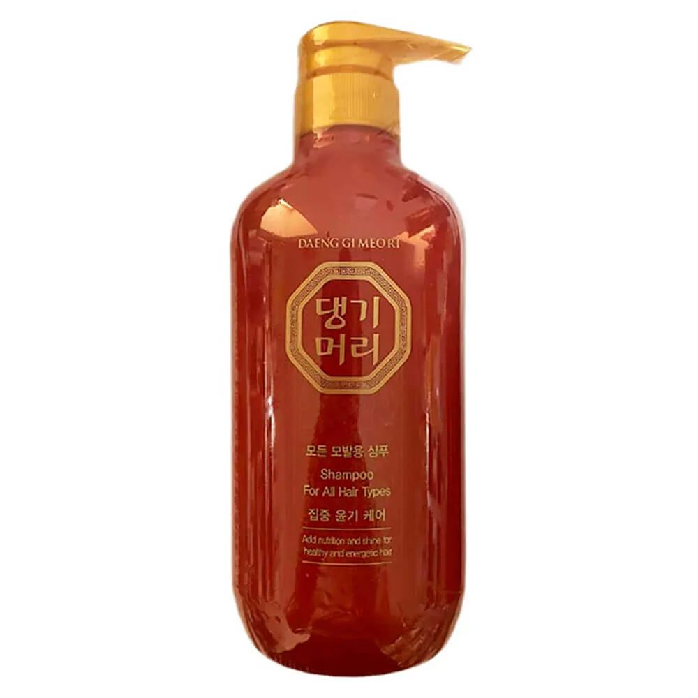 Daeng Gi Meo Ri Травяной шампунь для здорового сияния Daeng Gi Meo Ri Shampoo For All Hair Types