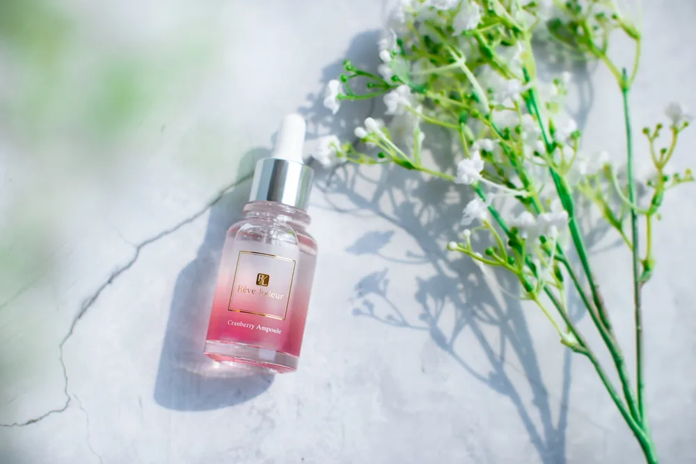 REVE L'ODEUR Сыворотка для лица антивозрастная ЭКСТРАКТ КЛЮКВЫ Cranberry Ampoule