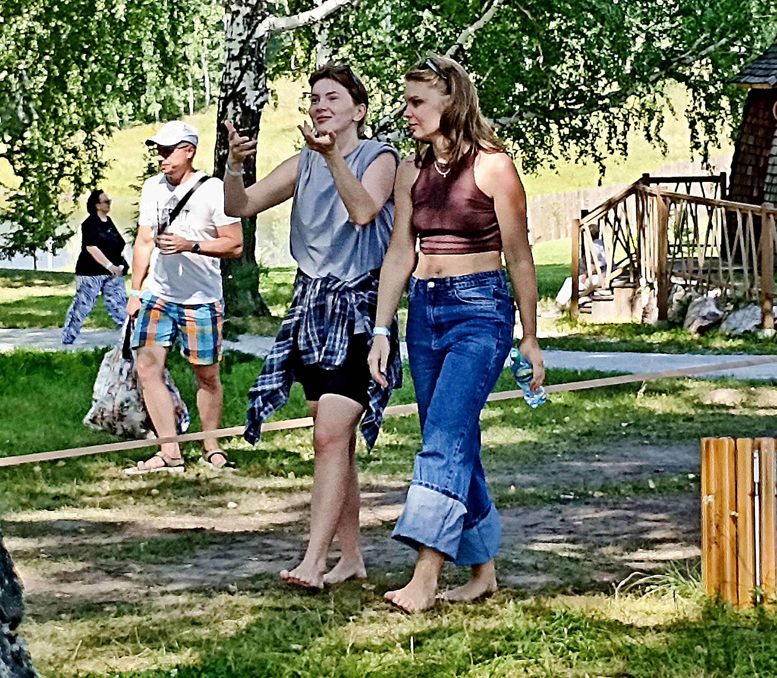 «БОСОНОГИЙ ДЕНЬ». Выпуск 1.