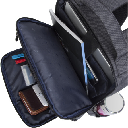 Рюкзак для ноутбука 15.6, RivaCase Central, черный, 8262 Black