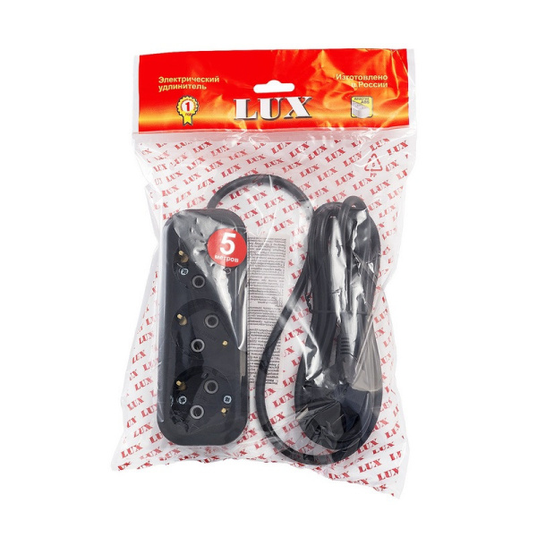 Удлинитель LUX У3-Е-05 3-местный с з/к, 250В 16А, 5м, черный