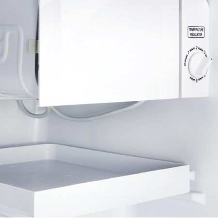 Холодильник TESLER RC-55 WHITE Однокамерный, объем 50л,  белый