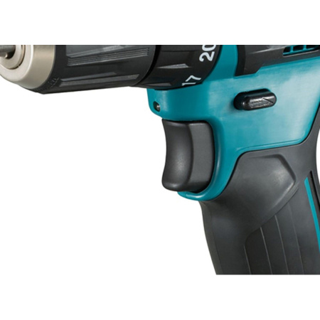 Дрель-шуруповерт аккумуляторная MAKITA 12В, 2АКБ (2.0Ач), 30Нм (DF333DWAE)