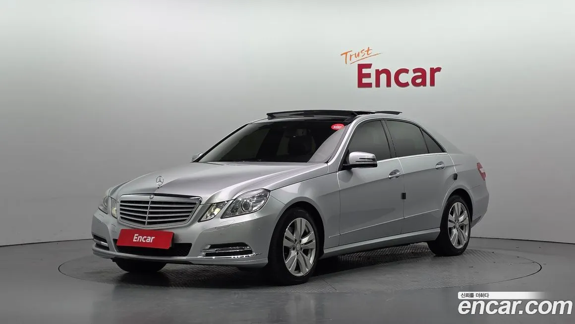 Mercedes-Benz E-Class 2013