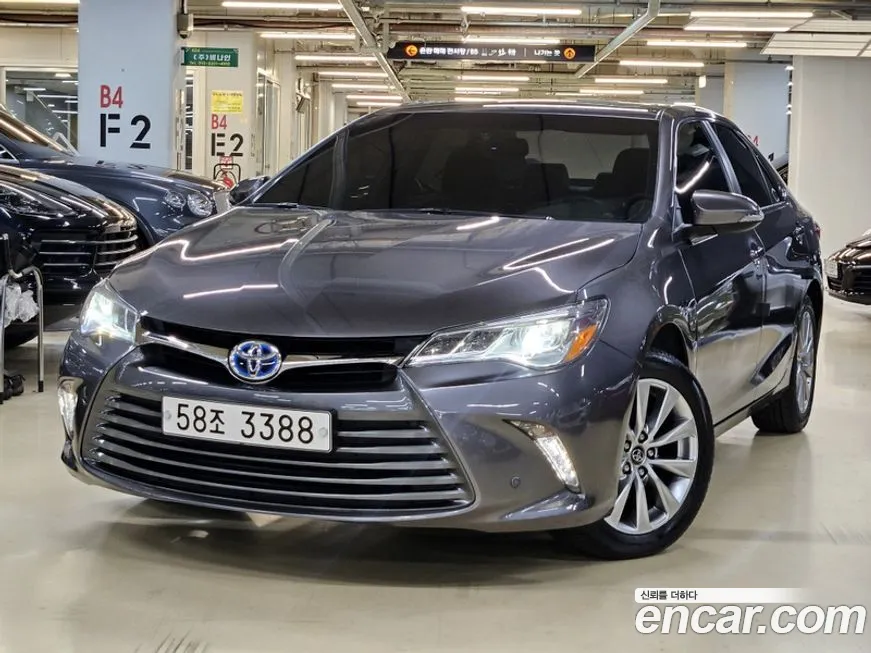 Toyota Camry 2017