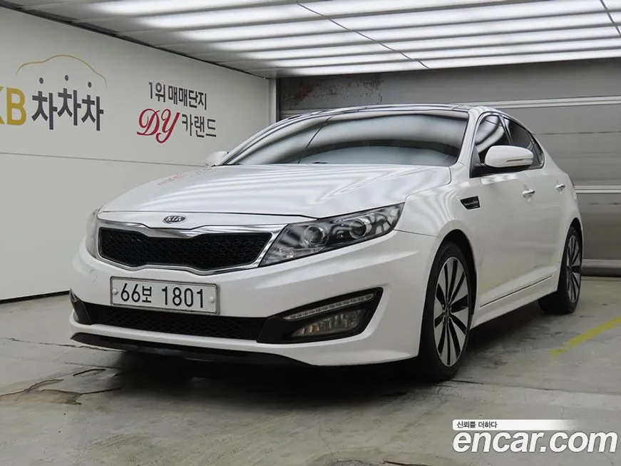 Kia K5 2011