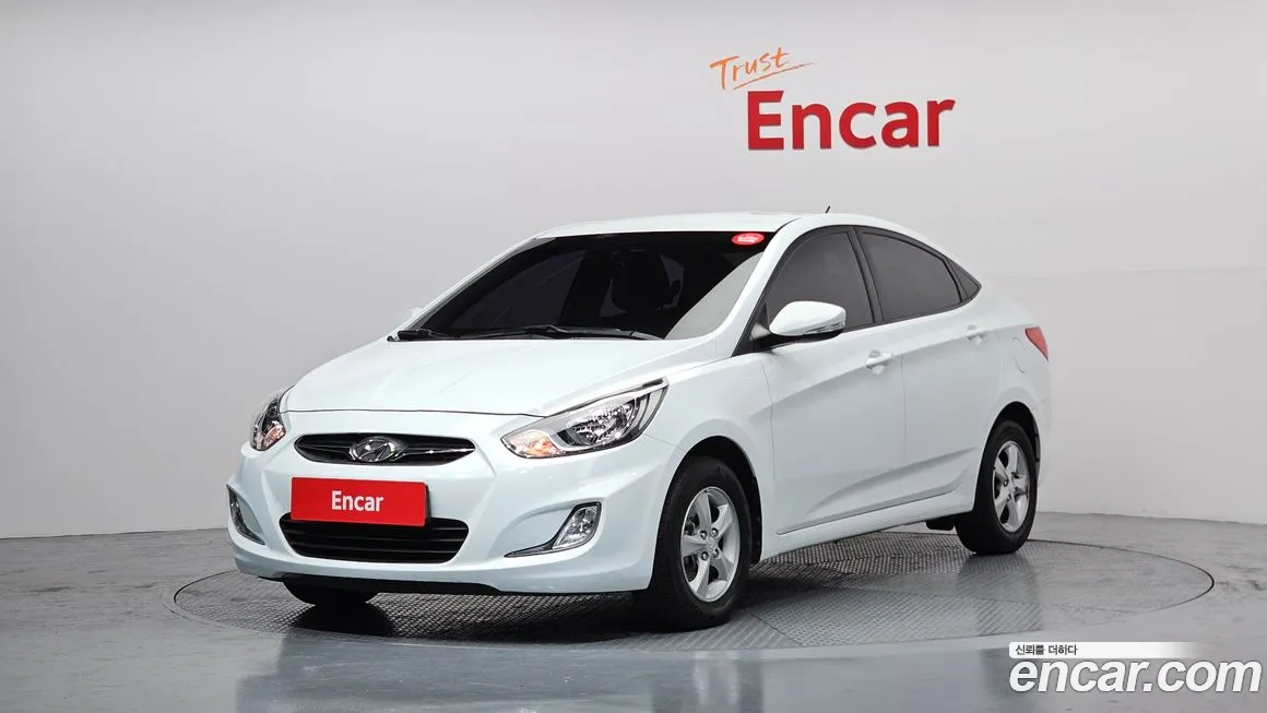 Hyundai Accent 2014