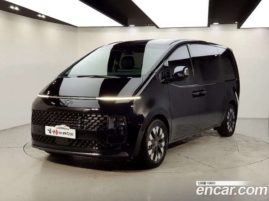 Hyundai Staria 2023