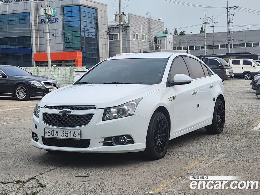 ChevroletGMDaewoo Cruze 2012