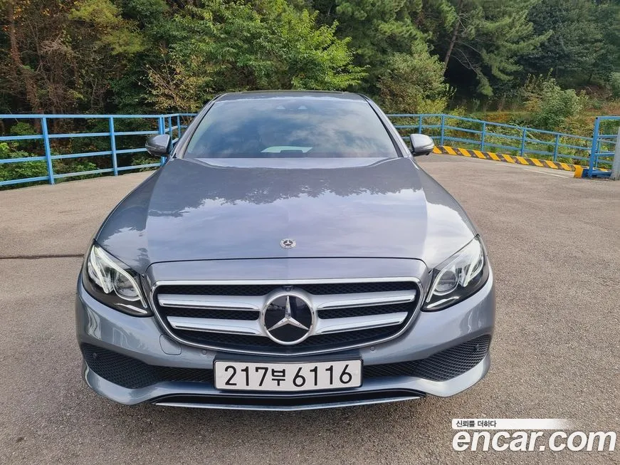 Mercedes-Benz E-Class 2020