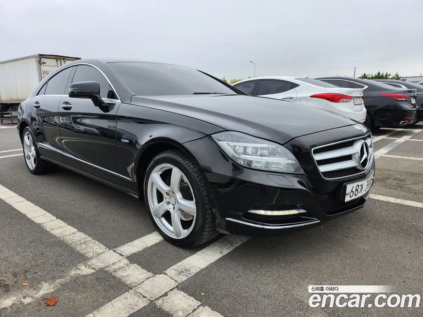 Mercedes-Benz CLS-Class 2012