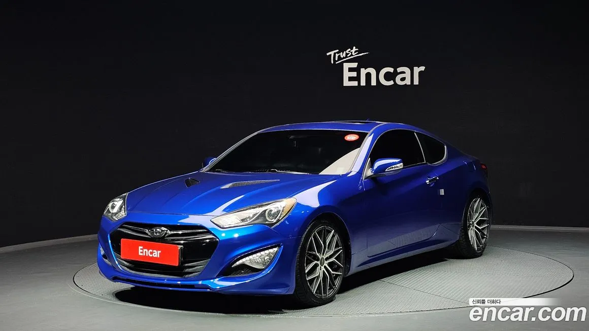 Hyundai Genesis 2012