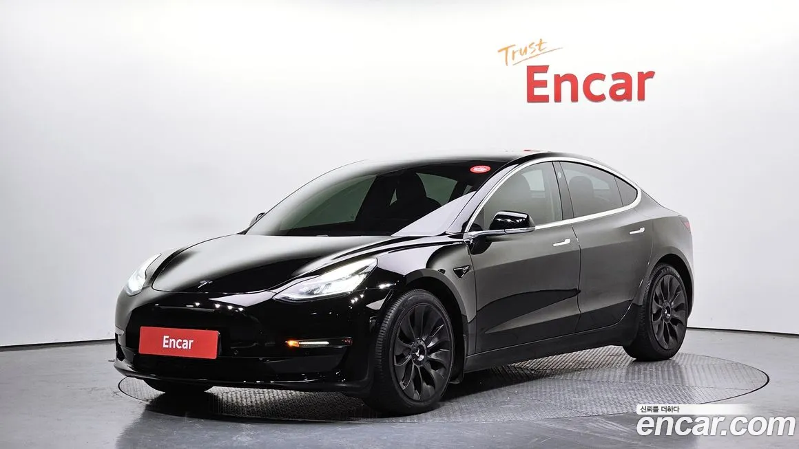 Tesla Model 3 2020