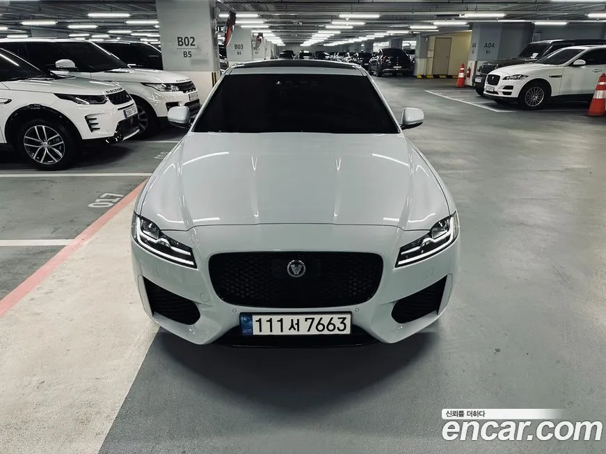 Jaguar XF 2020