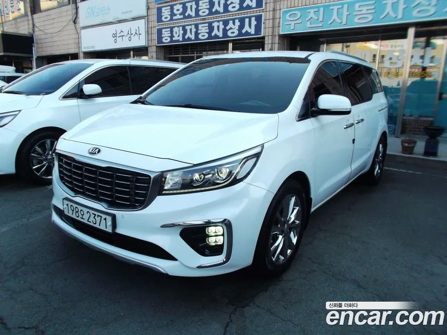 Kia Canival 2019