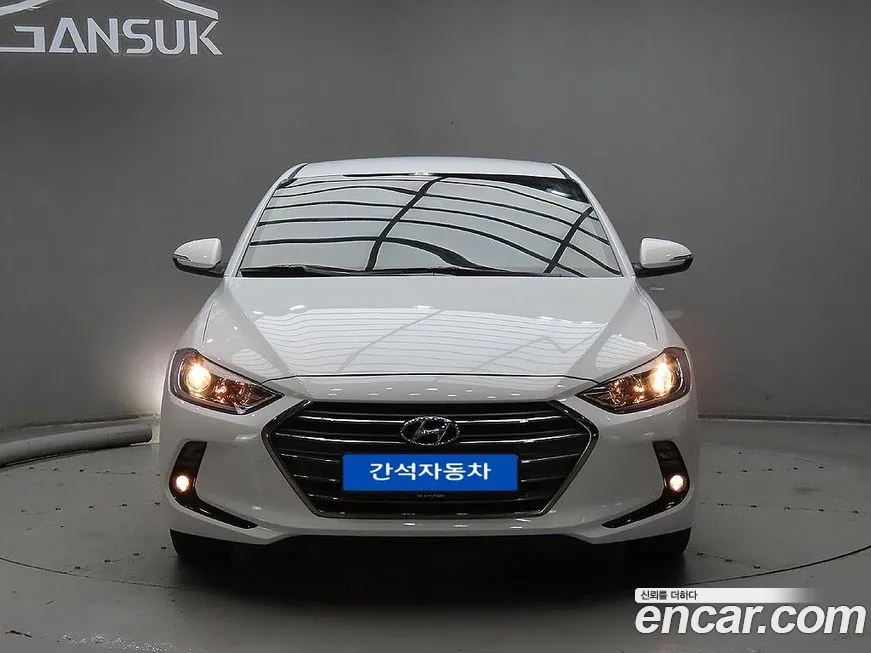 Hyundai AVANTE 2017
