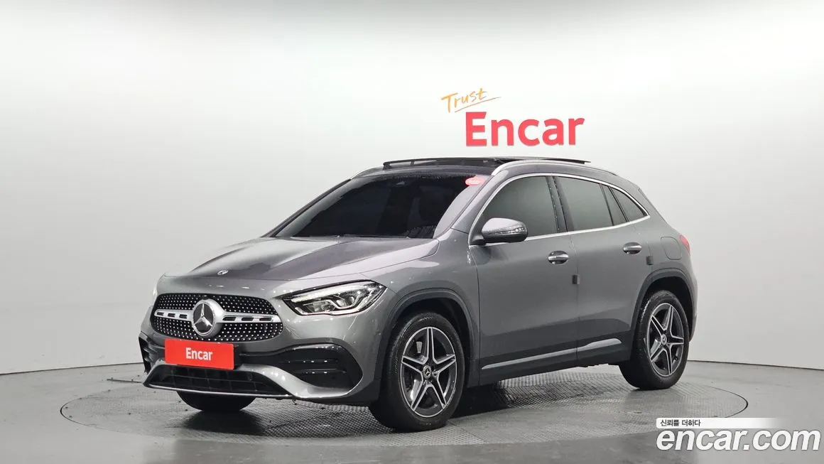 Mercedes-Benz GLA-Class 2020