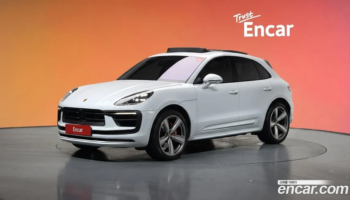 Porsche Macan 2023