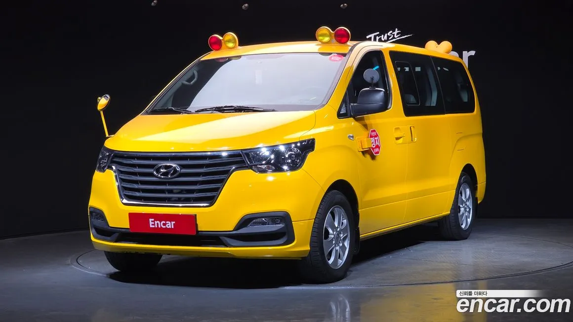 Hyundai Starex 2019