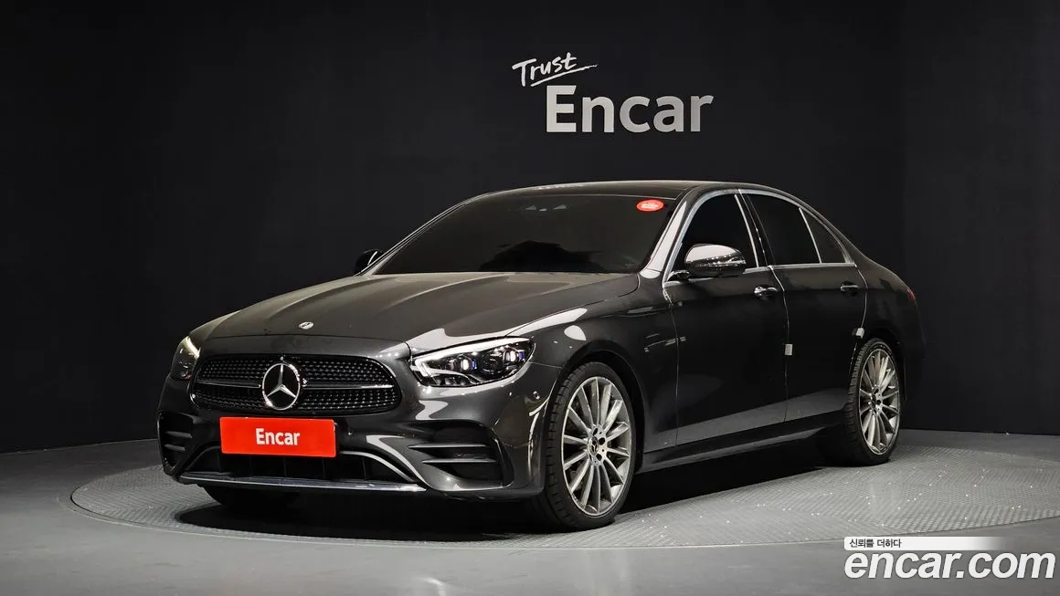 Mercedes-Benz E-Class 2021