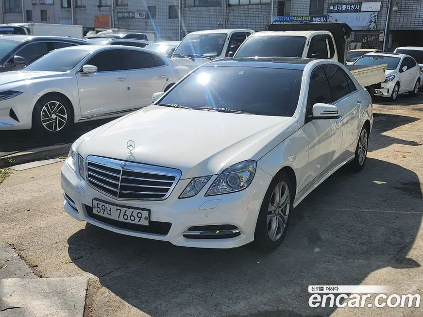Mercedes-Benz E-Class 2013