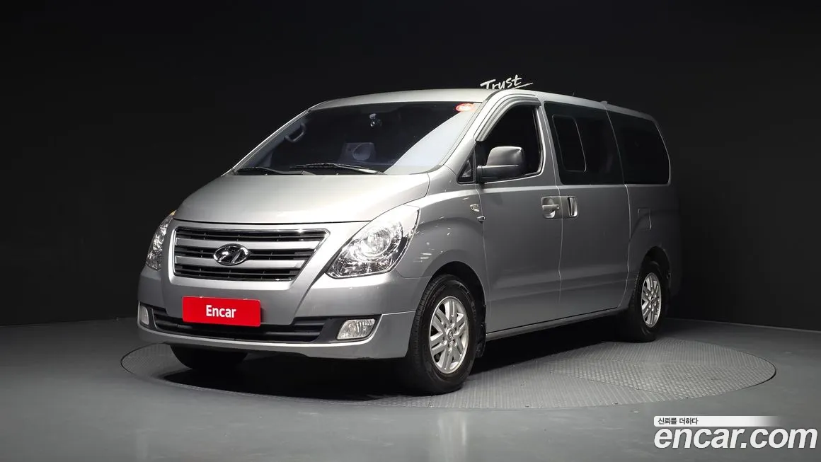 Hyundai Starex 2016