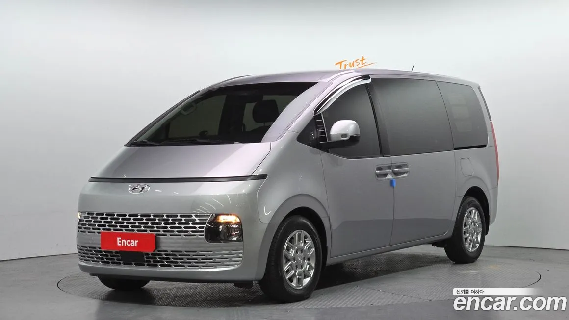 Hyundai Staria 2024