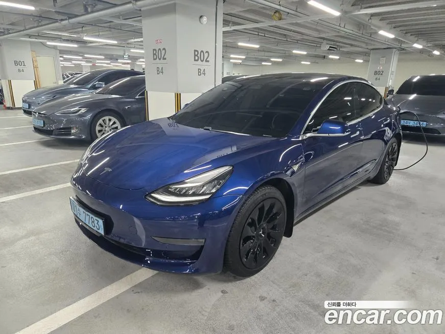 Tesla Model 3 2020
