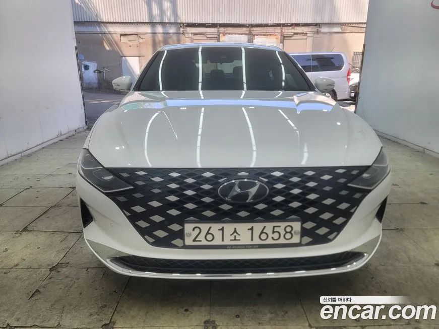 Hyundai Grandeur 2020