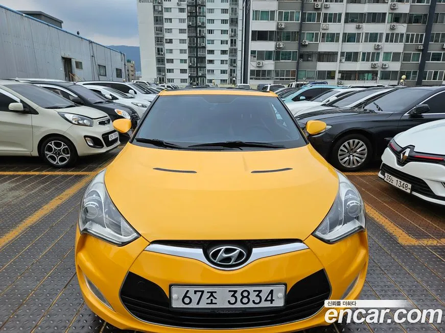 Hyundai Veloster 2012