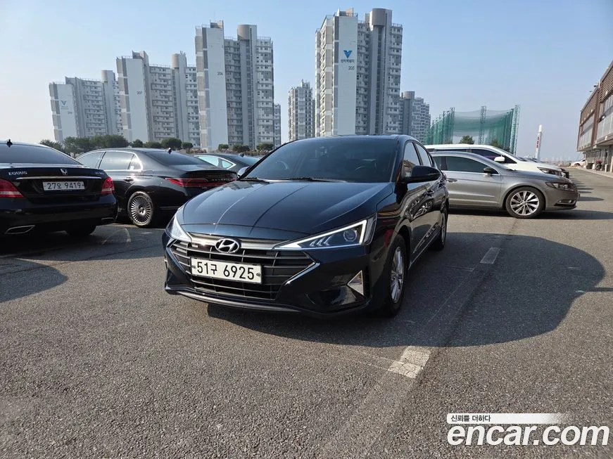 Hyundai AVANTE 2019