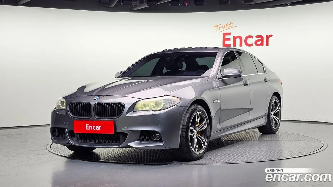BMW 5-Series 2011