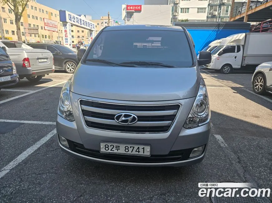 Hyundai Starex 2016