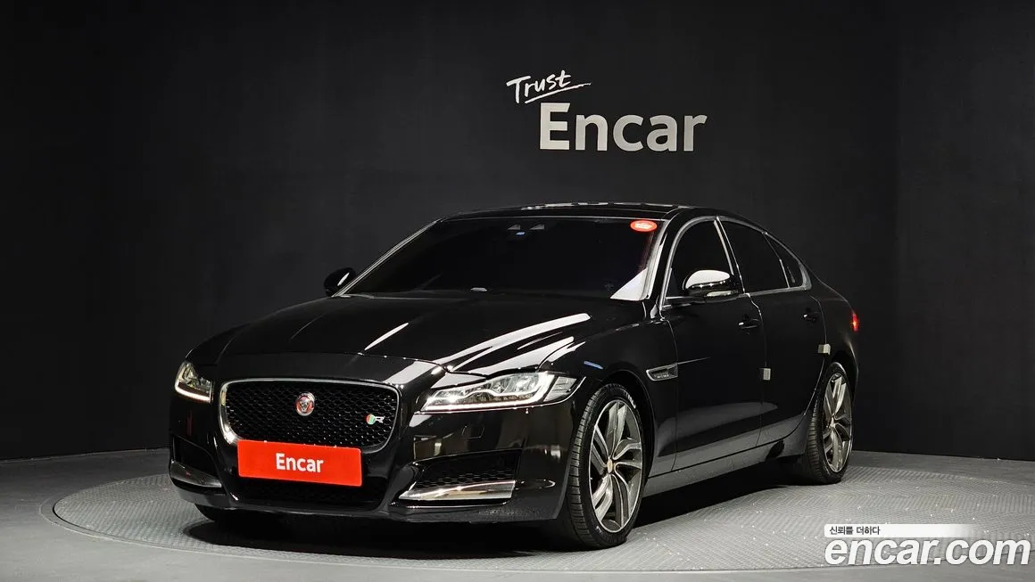 Jaguar XF 2017