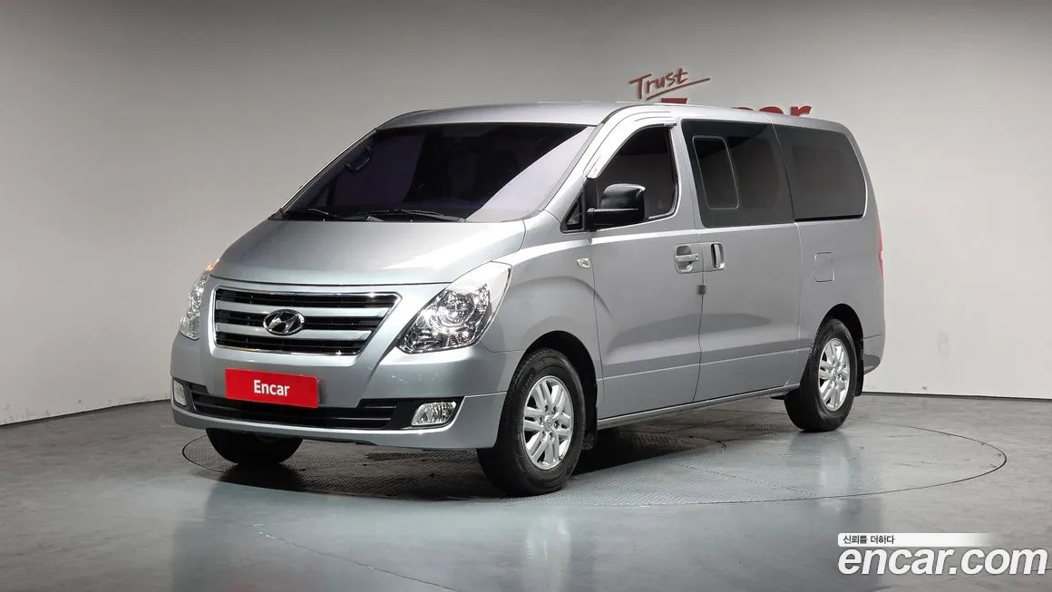 Hyundai Starex 2016