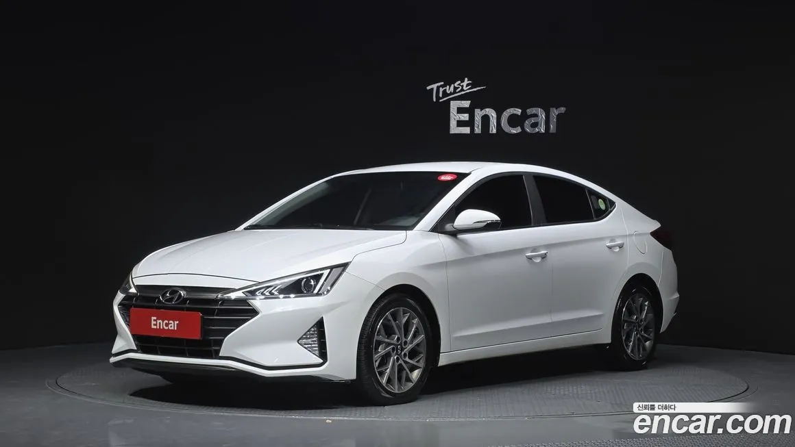 Hyundai AVANTE 2019