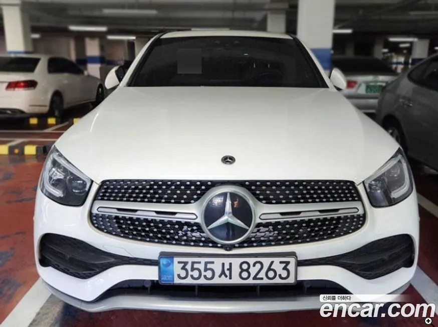 Mercedes-Benz GLC-Class 2023